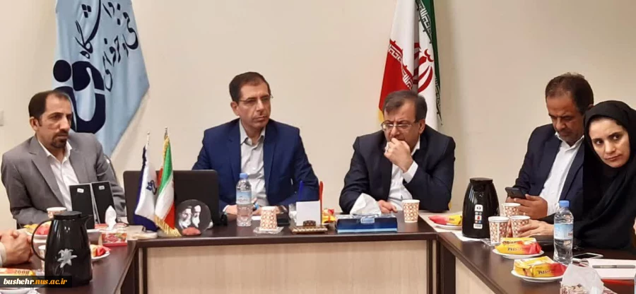 بازدید معاون سیاسی،امنیتی و اجتماعی استانداری بوشهر و مسئولین مربوطه از نمایشگاه دستاوردها و توانمندی های دانشجویان دانشگاه فنی و حرفه ای استان بوشهر