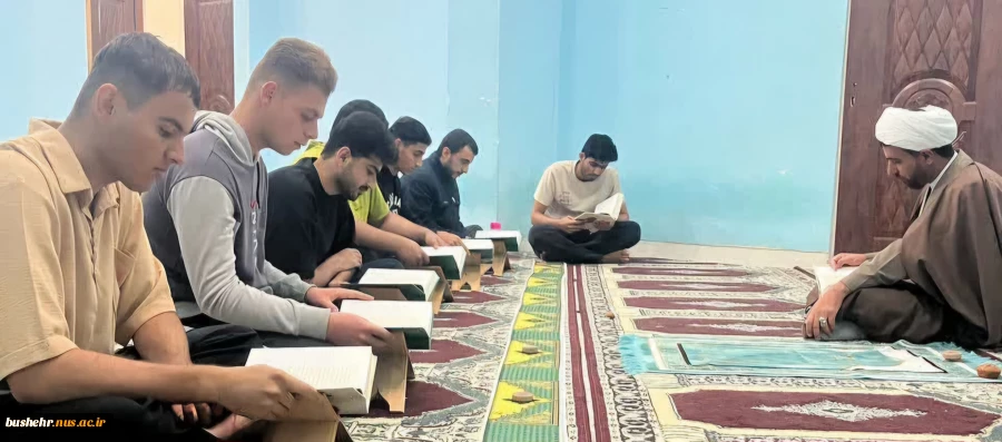 برگزاری محفل انس با قرآن کریم در خوابگاه دانشجویی آموزشکده ملی مهارت پسران بوشهر 3