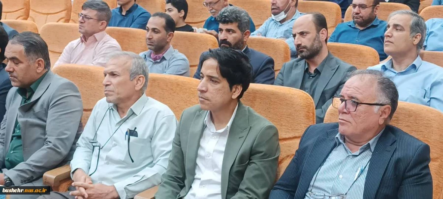 مراسم گرامیداشت مقام استاد و تجلیل از استادان سرآمد آموزشی و نمونه بسیجی در دانشگاه ملی مهارت استان بوشهر برگزار شد 19