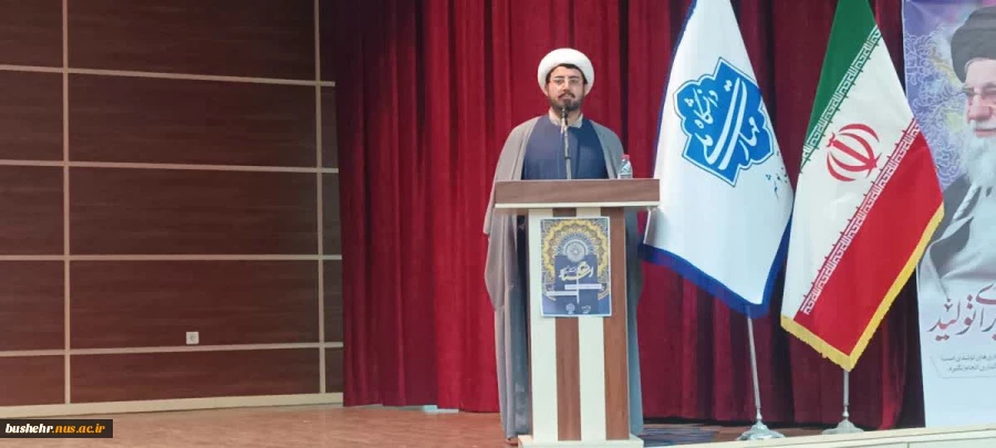 مراسم گرامیداشت مقام استاد و تجلیل از استادان سرآمد آموزشی و نمونه بسیجی در دانشگاه ملی مهارت استان بوشهر برگزار شد 3