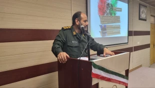 رئیس دانشگاه ملی مهارت واحد استانی بوشهر؛
خرمشهر نماد مقاومت و پیروزی است 8