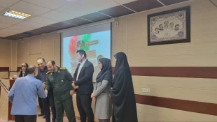 رئیس دانشگاه ملی مهارت واحد استانی بوشهر؛
خرمشهر نماد مقاومت و پیروزی است 14