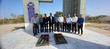 گرامیداشت آغاز هفته دفاع مقدس در آموزشکده پسران واحد استانی بوشهر