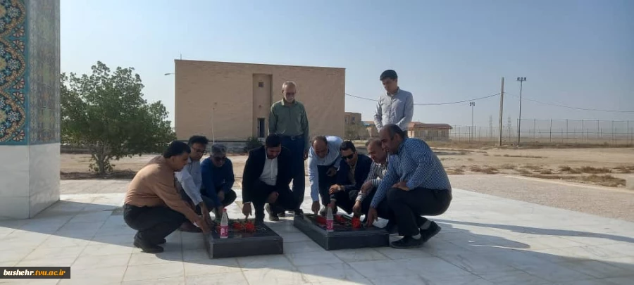 گرامیداشت آغاز هفته دفاع مقدس در آموزشکده پسران واحد استانی بوشهر 7