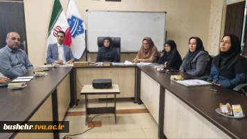 برگزاری جلسه مصاحبه متقاضیان سرپرستی خوابگاه طاهره آموزشکده دختران بوشهر با حضور پرشور داوطلبان