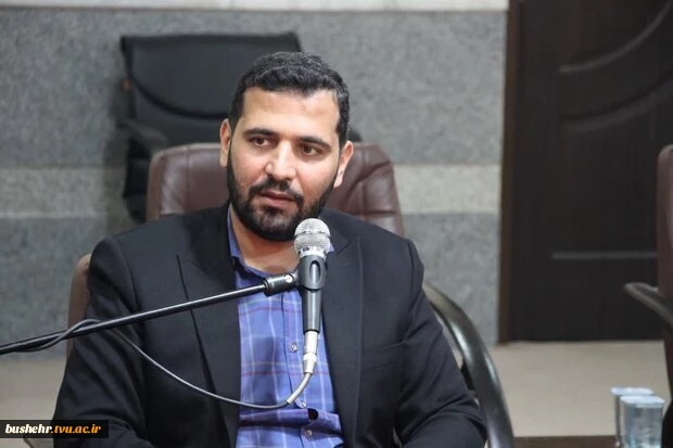 رئیس آموزشکده پسران بوشهر - واحد استانی بوشهر:
کلنگ طرح‌های عمرانی برای دانشجویان بوشهر زمین خورد 2