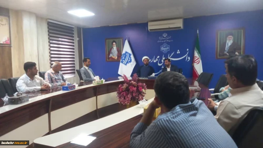 برگزاری برنامه‌های فرهنگی به مناسبت هفته قرآن و عترت در آموزشکده پسران بوشهر 3