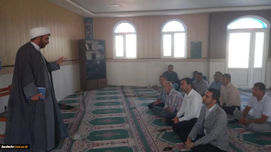 برگزاری برنامه‌های فرهنگی به مناسبت هفته قرآن و عترت در آموزشکده پسران بوشهر 8