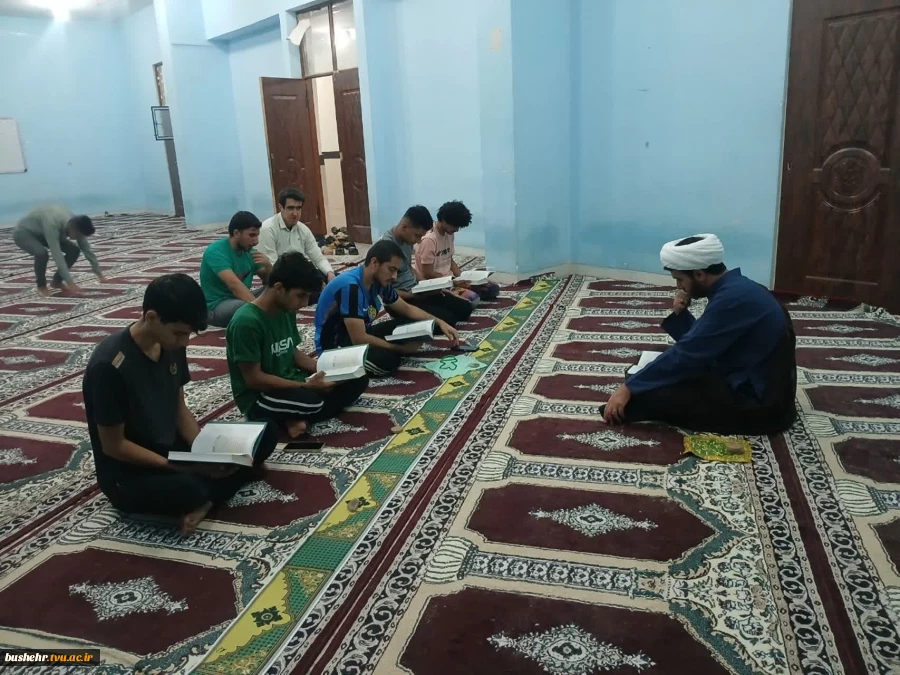 تداوم برنامه‌های هفته قرآن و عترت در آموزشکده‌ ملی مهارت پسران بوشهر 12