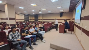 برگزاری کارگاه آموزشی «ثبت دفاتر تجاری» در آموزشکده ملی مهارت پسران بوشهر
 7