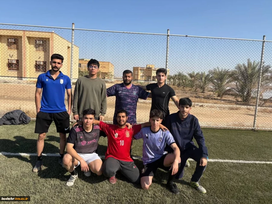 برگزاری مسابقات فوتبال دانشجویی به مناسبت روز دانشجو در آموزشکده امام خامنه‌ای بوشهر 2