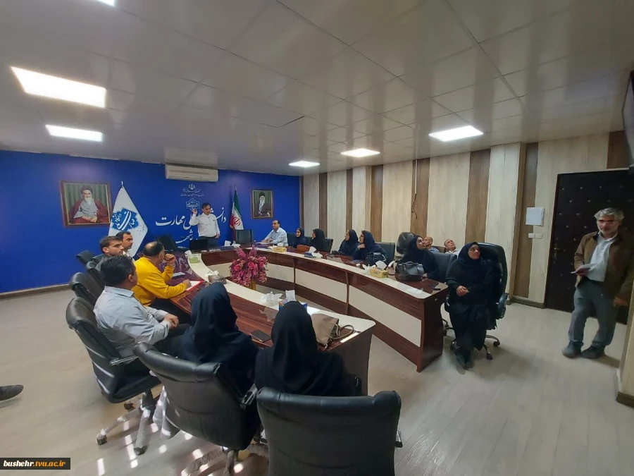 برگزاری دوره‌های تخصصی ضمن خدمت کارکنان دانشگاه ملی مهارت استان بوشهر 7