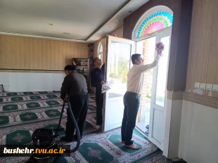 غبارروبی مسجد آموزشکده ملی مهارت پسران بوشهر در آستانه ماه مبارک رمضان 2