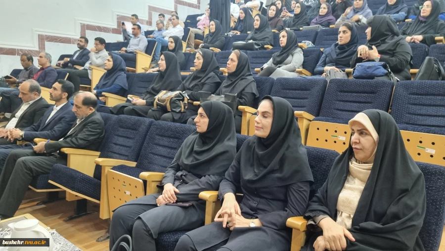 گالری تصاویر آیین تجلیل از استادان سرآمدی دانشگاه مهارت استان بوشهر