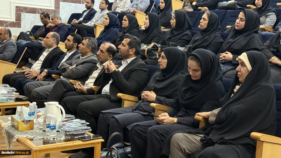 گالری تصاویر آیین تجلیل از استادان سرآمدی دانشگاه ملی مهارت استان بوشهر