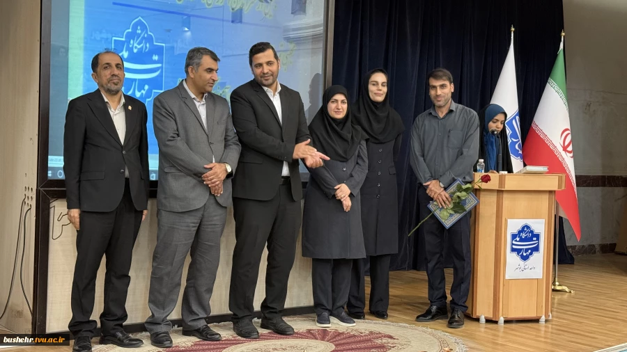 گالری تصاویر آیین تجلیل از استادان سرآمدی دانشگاه ملی مهارت استان بوشهر