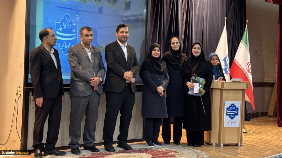 گالری تصاویر آیین تجلیل از استادان سرآمدی دانشگاه ملی مهارت استان بوشهر
