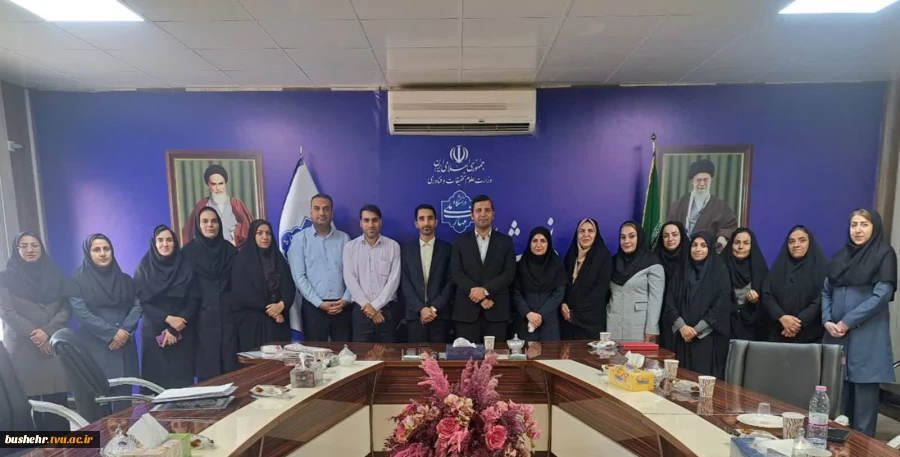 تجلیل از استادان بسیجی سرآمد، کارکنان ایثارگر و فعالان روابط عمومی دانشگاه ملی مهارت واحد استانی بوشهر 2